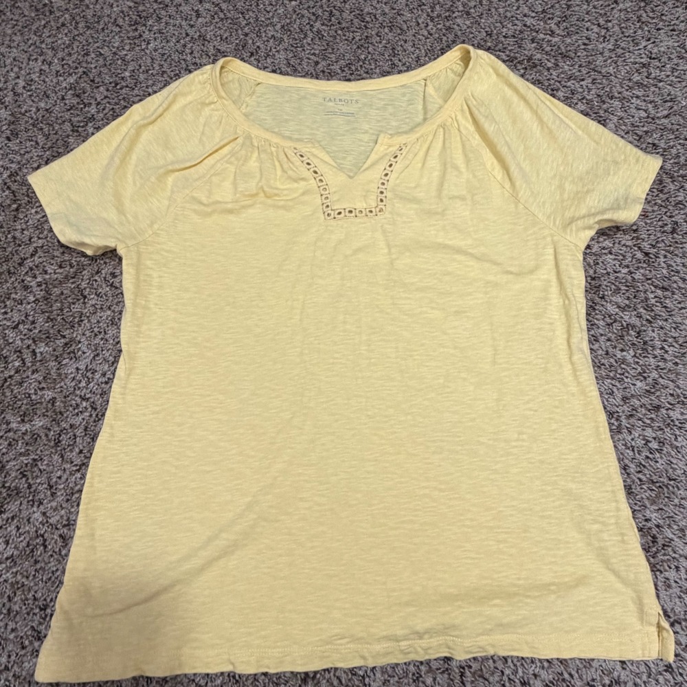 Talbots Petite Yellow Cotton Slub Eyelet Split Neck Short Sleeve Top LP